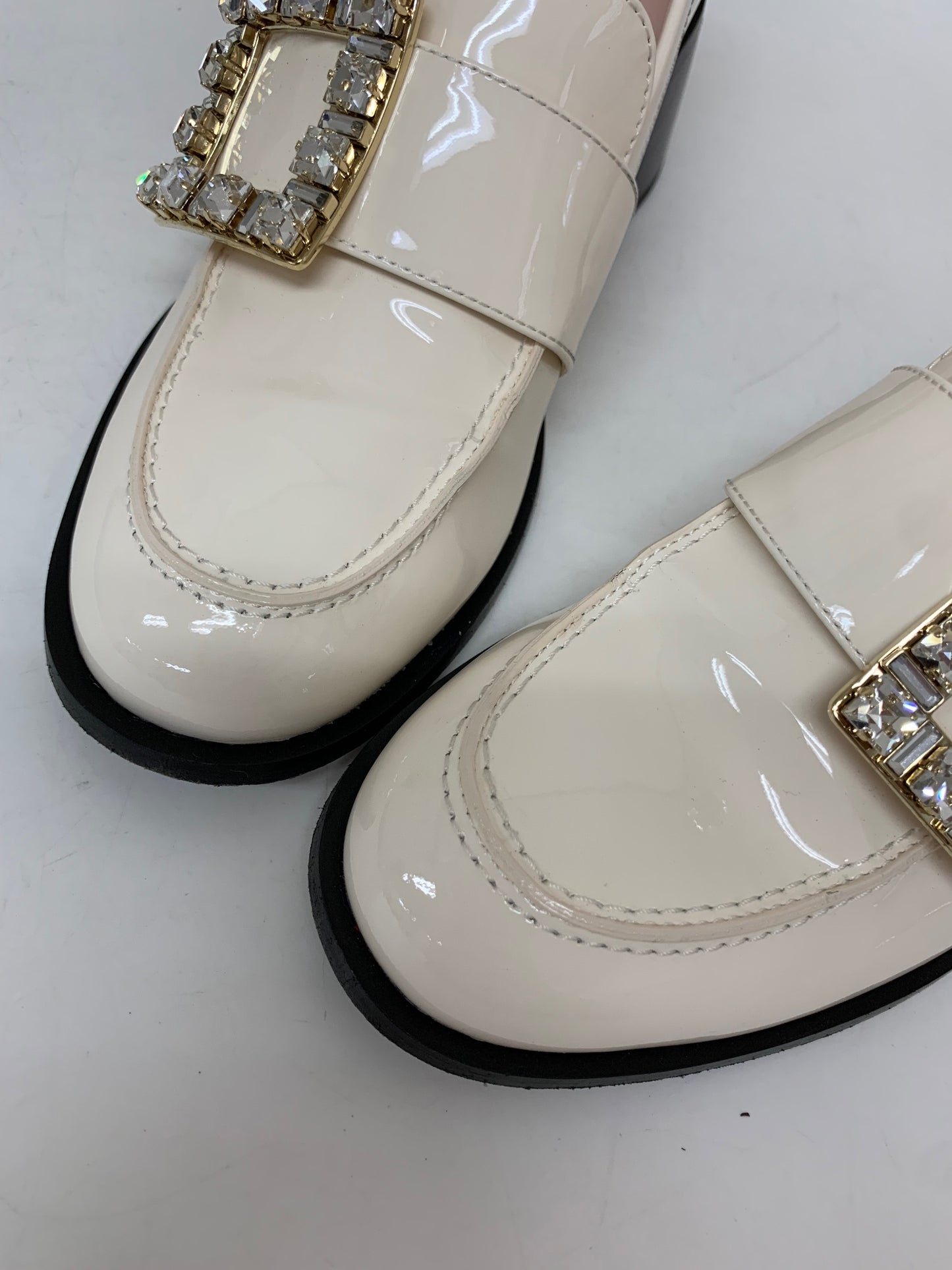 ロジェヴィヴィエ ローファー 36 アイボリー レンジャー パテントレザー クリスタル ITGKLDAU37IO