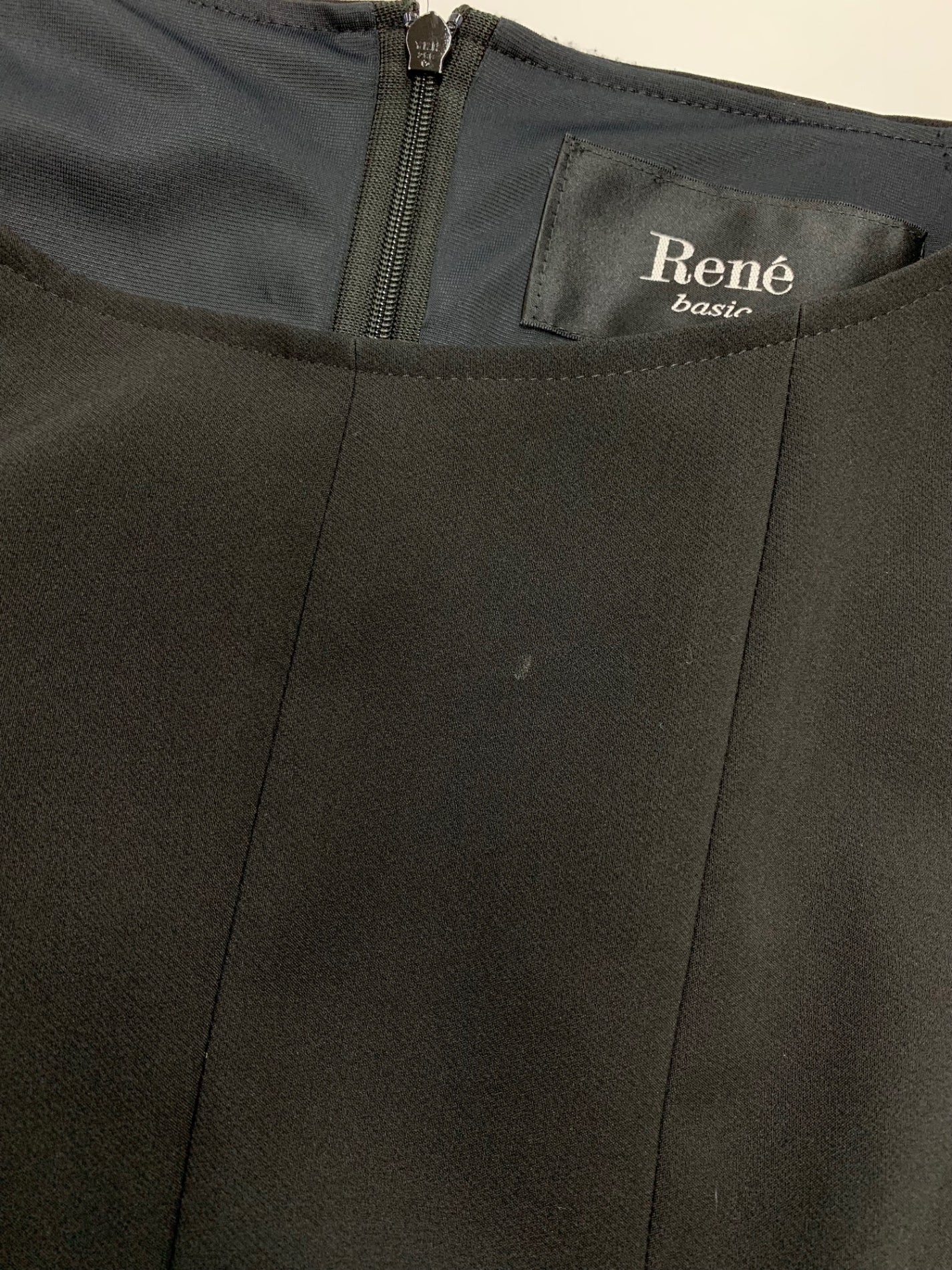 ルネ 5046090 ワンピース 34 ブラック バックジップ U字ネック フレア ITCD3Q7AQ010