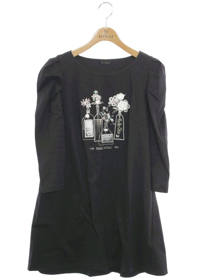 トゥービーシック W5P10-262-09 トップス 42 ブラック フラワーモチーフ 刺繍 ビジュー ITTDJV03YS54