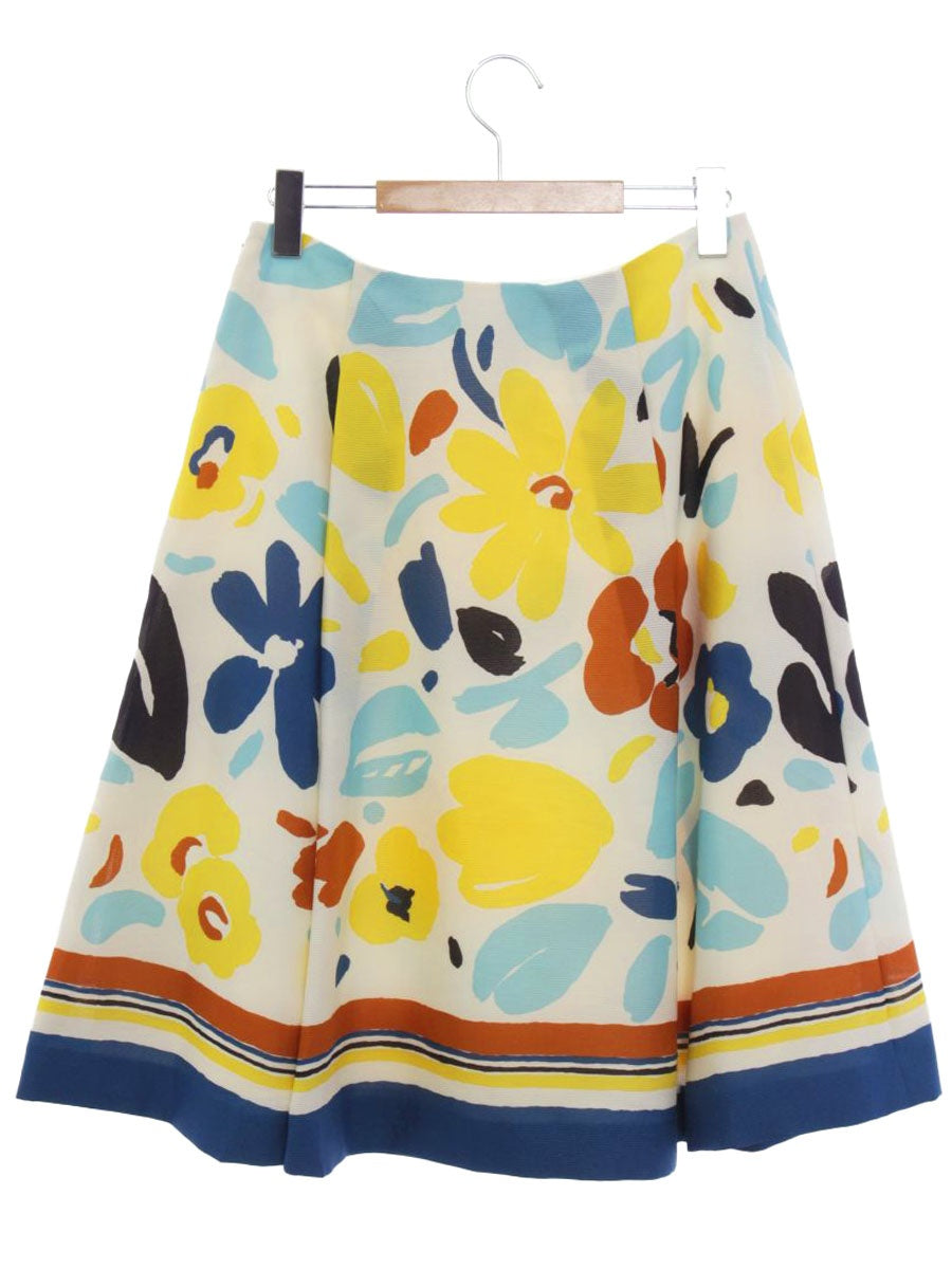 エムズグレイシー 017133 スカート 40 ホワイト/マルチカラー ペイント風 フラワーモチーフ ITCODY3VG363