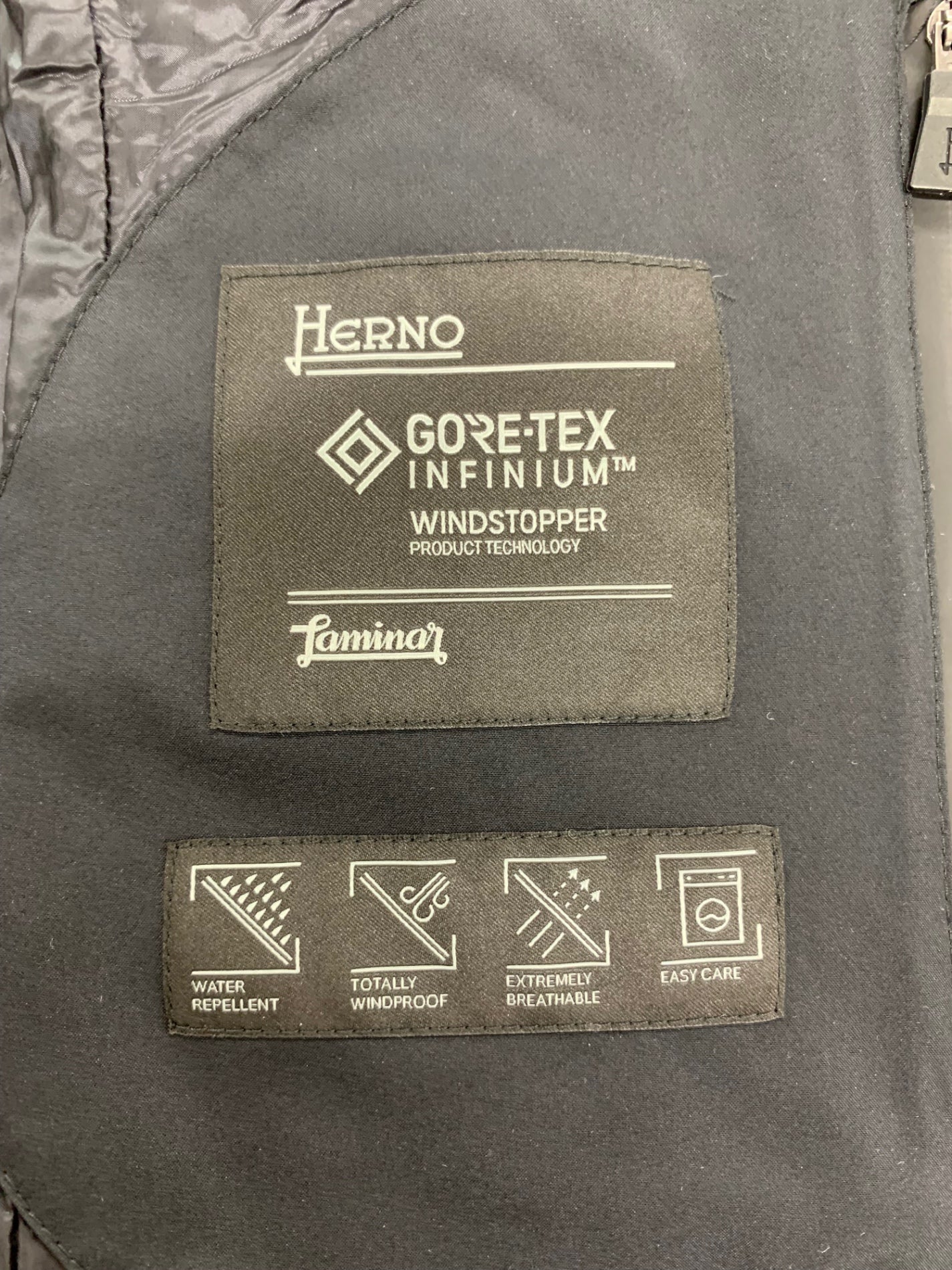 ヘルノ LAMINAR PI080DL-11106-9300 ダウンジャケット 40 ブラック ラミナー ナイロン IT5N4CZZI4RS