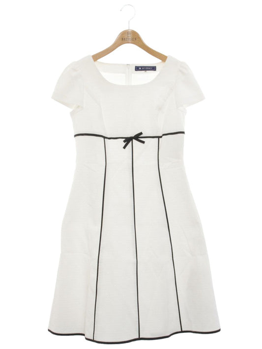 エムズグレイシー 521368 ワンピース 40 ホワイト リボン ITB2QQPB7CUM