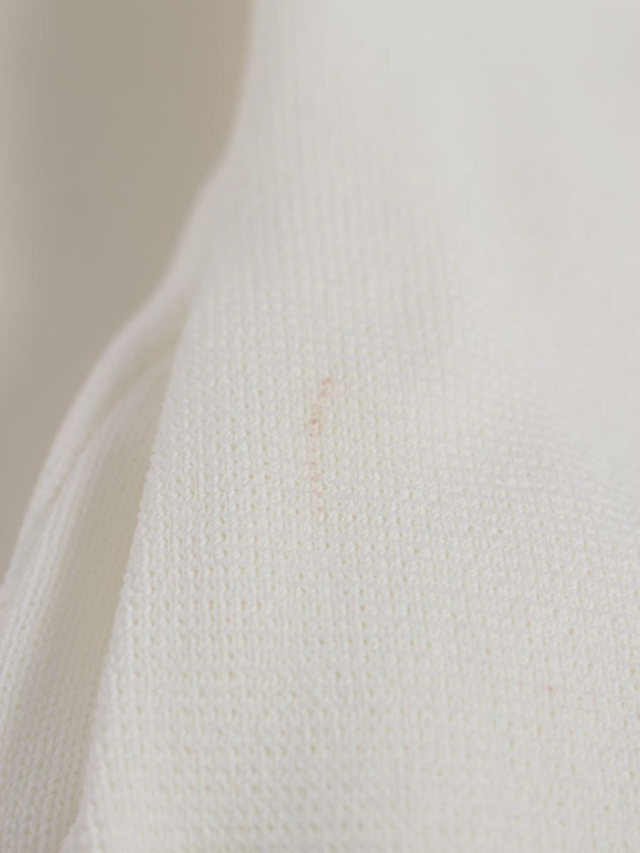 トゥービーシック W5F01-112-02 チュニック 40 ホワイト ニット センタージップ ITN1GLPNXCRC