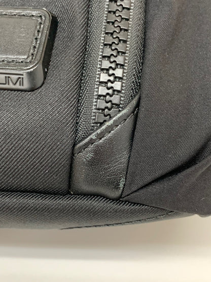 トゥミ TAHOE アズテック コンパクト 798654DE バックパック ブラック ITND5OKPX8VY