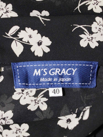 エムズグレイシー 410323 ブラウス 40 ブラック フラワーモチーフ IT3DEYWCNO32