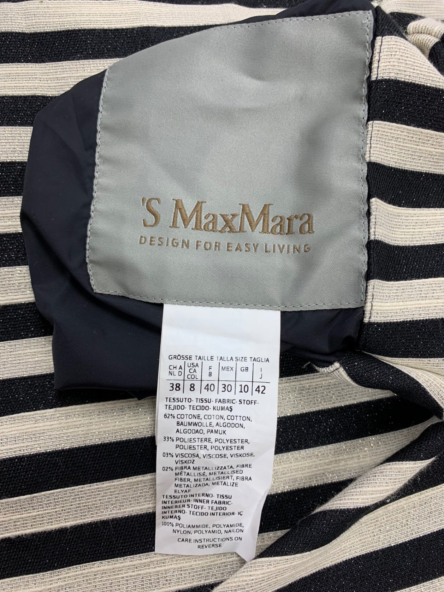 エスマックスマーラ コート 42 ブラック ストライプ リバーシブル ラメ フード ITW11WR4BDPH