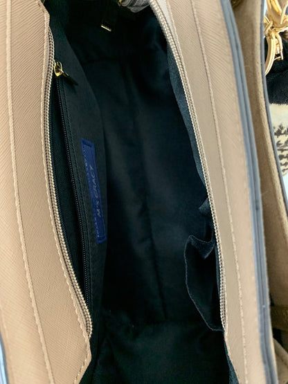 エムズグレイシー 994505 ハンドバッグ ブラウン 人形チャーム付き IT3I29NQMCP0