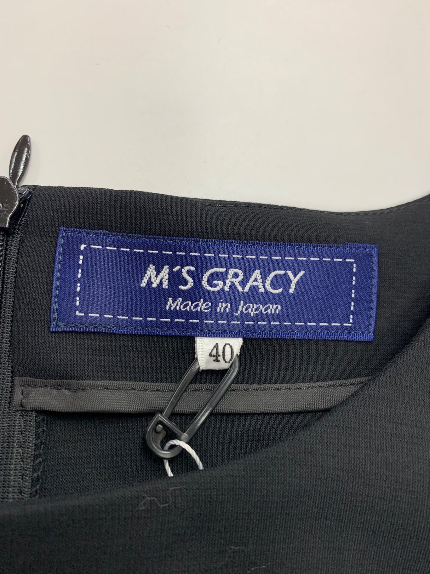 エムズグレイシー ボーダーリボンプリントワンピース 511330 ワンピース 40 ブラック リボン ステッチ ITXS2SP6B3J8