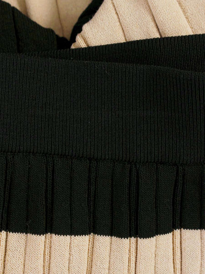 トゥービーシック W5S08-219-05 スカート 40 ベージュ ブラック ニット ボーダー ITFPXLKI7MSS