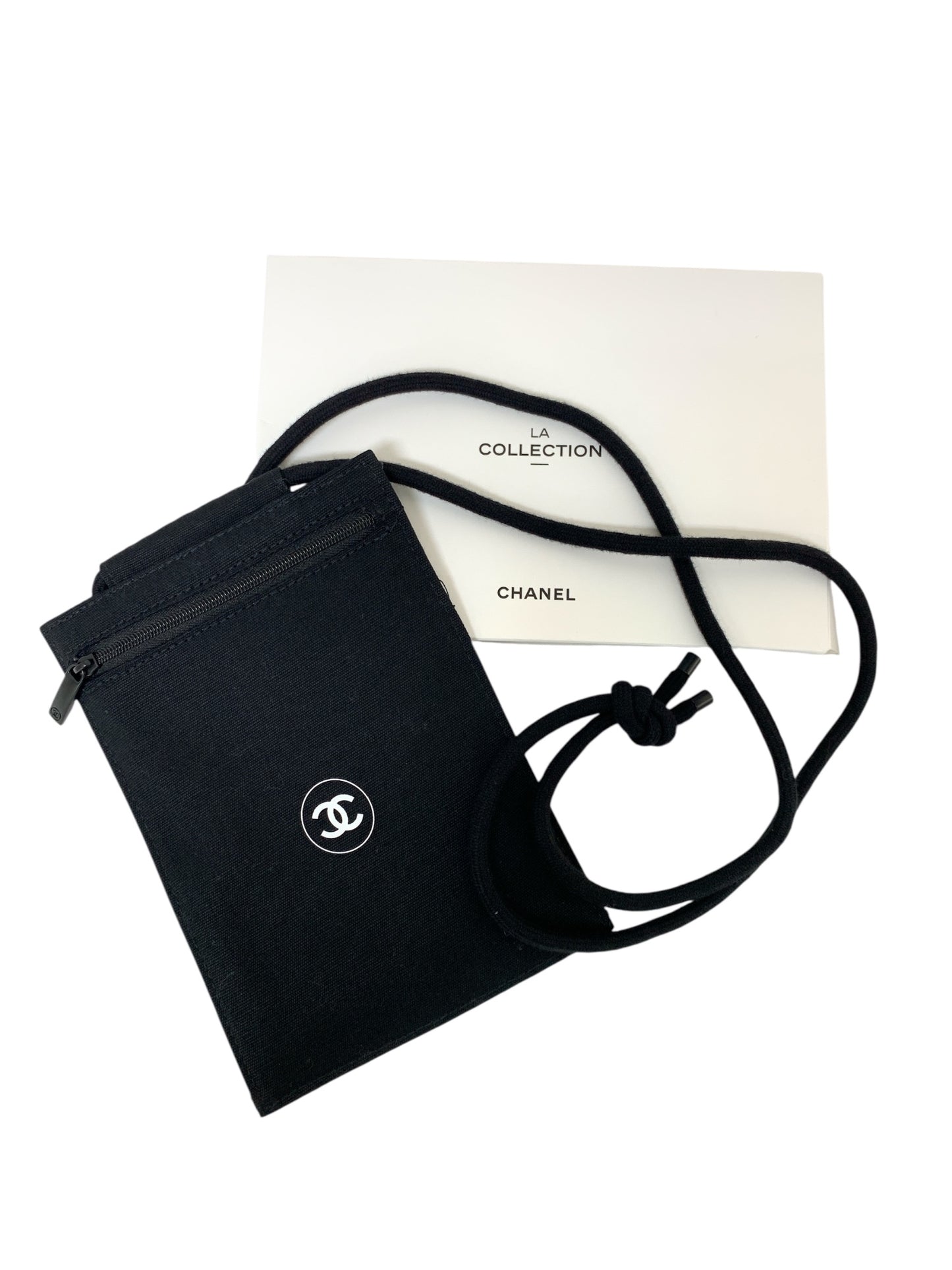 シャネル CHANEL BEAUTE パスポートホルダー ブラック ノベルティ ITEE5772G8VC