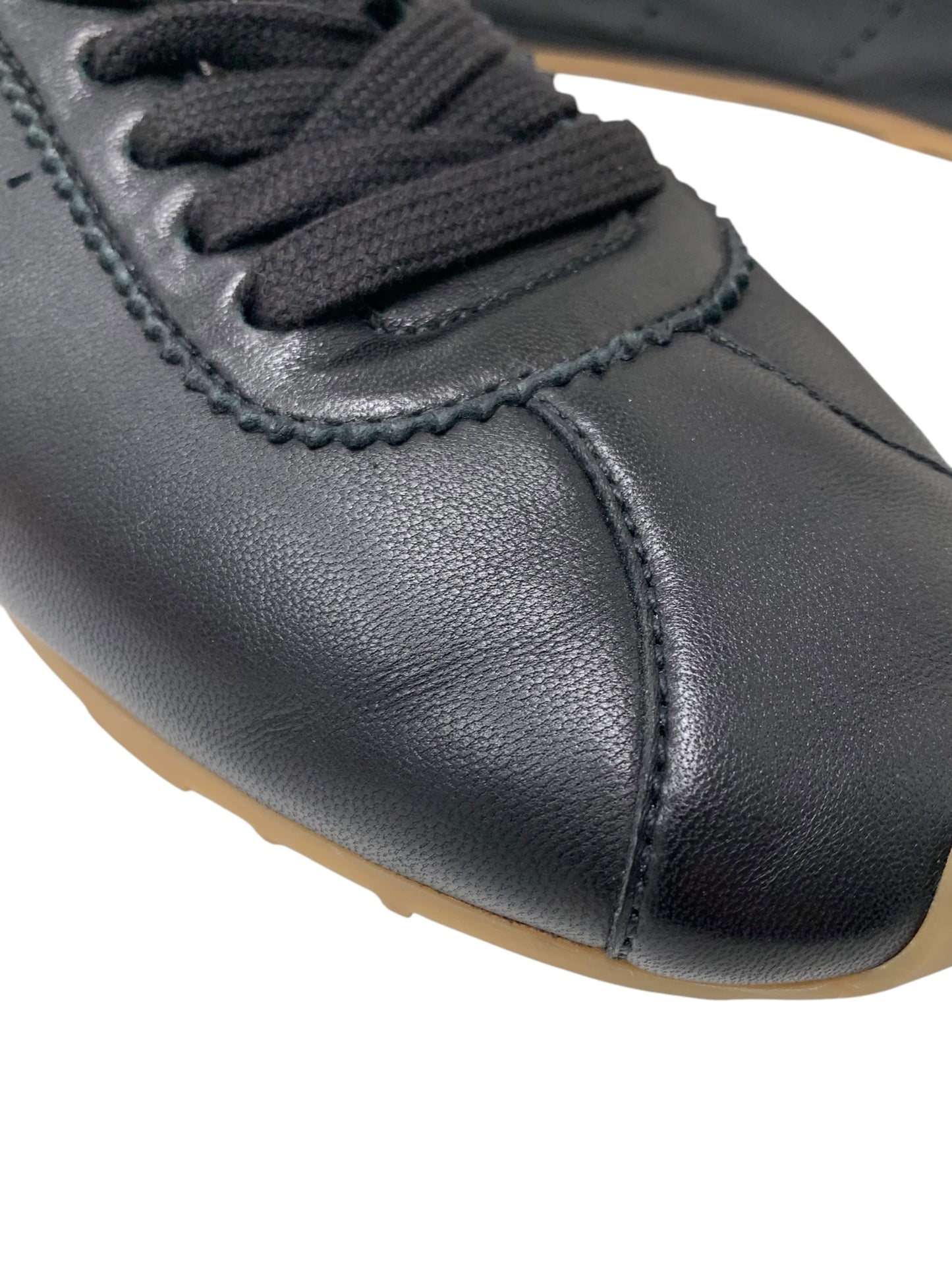 ミュウミュウ プリューム ナッパレザー スニーカー  5E114E_038_F0002_F_005 38.5 ブラック ITJ3OM64TLPK 【SALE】