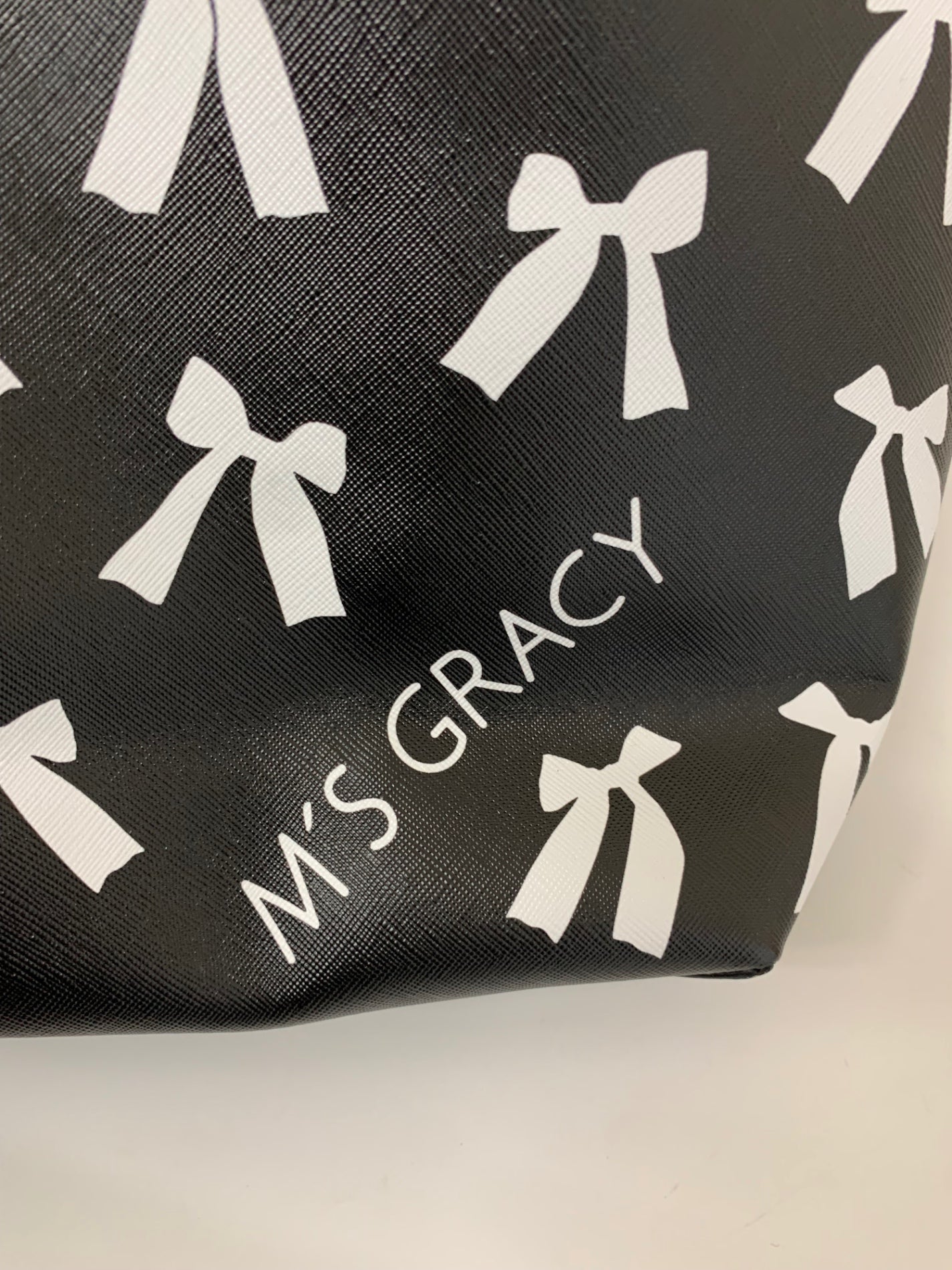 エムズグレイシー 094503 トートバッグ ブラック リボン ITAND1HU6NUV