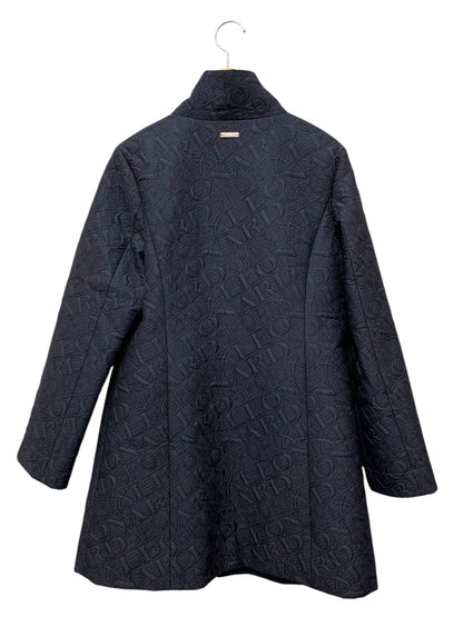 レオナールスポーツ 0566561 コート 38 ネイビー ジップアップ ロゴモチーフ ITARTA6JVMBK