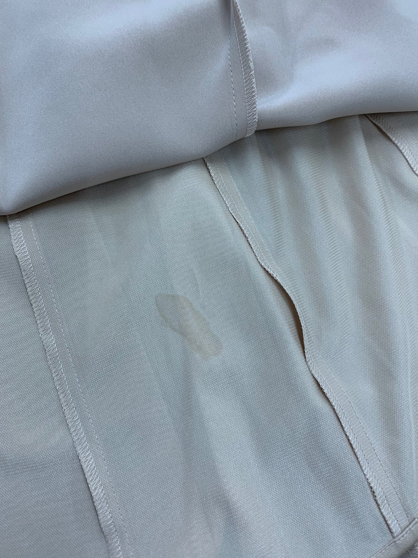 フォクシーニューヨーク スリムタックドレス 38327 ワンピース 38 ベージュ バックジップ クルーネック ITZS963X9O5S