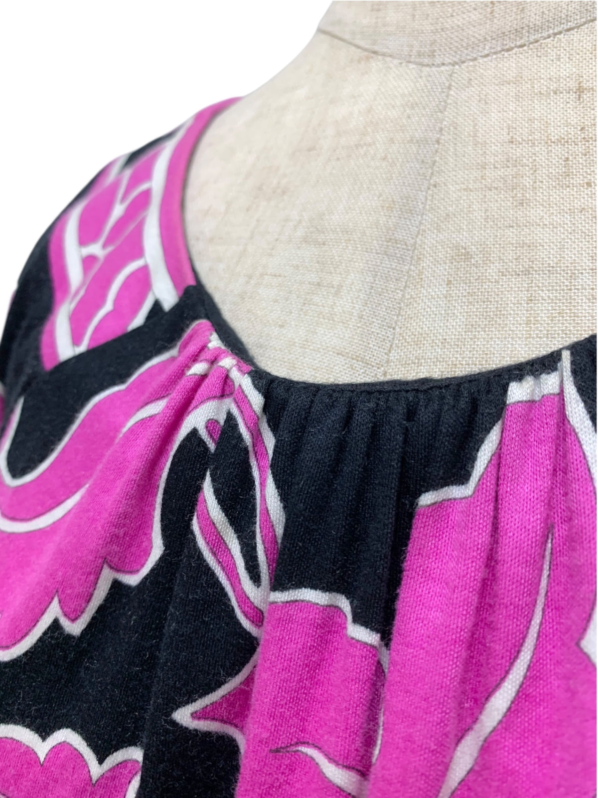 LEONARD FASHION レオナール ワンピース 0350412 花柄 フラワープリント シルク混 長袖 ブラック ピンク 42 ITMGYA6RY4V8