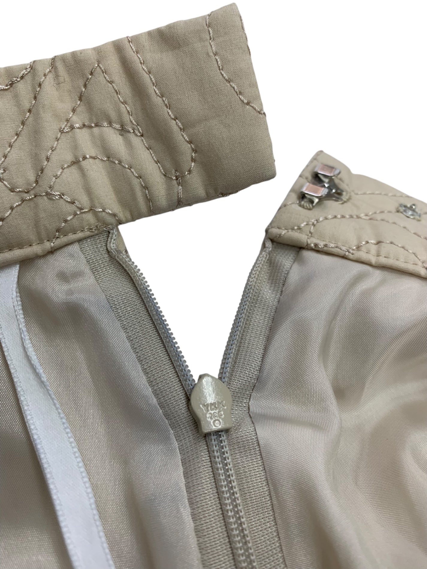 エムズグレイシー 517119 スカート 36 ベージュ カメリア ロゴ 刺繍 フレア IT43GXTK44RK