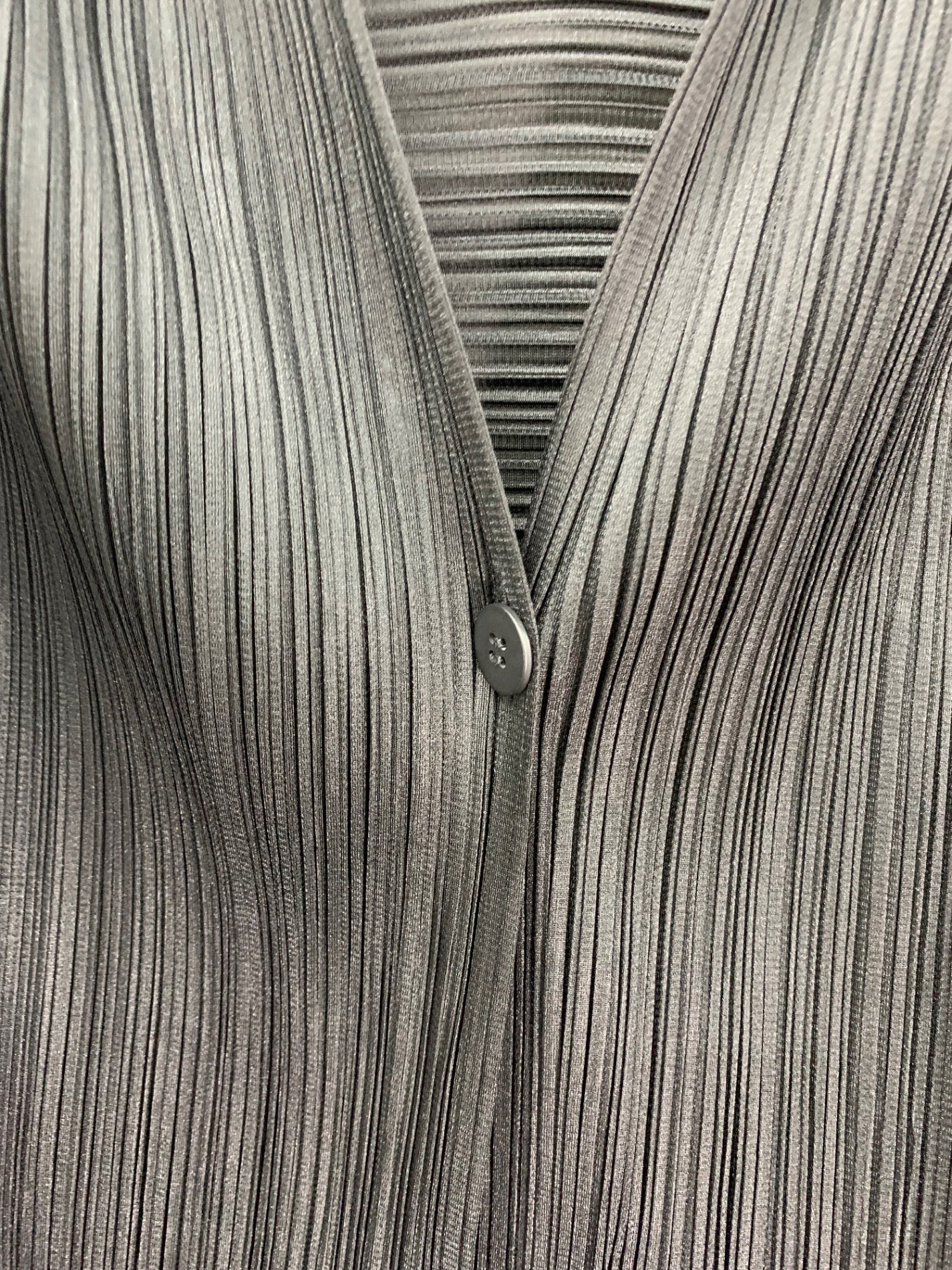 プリーツプリーズイッセイミヤケ PP83-JO222 カーディガン 3 ブラック ITL0XBNHEEQ0