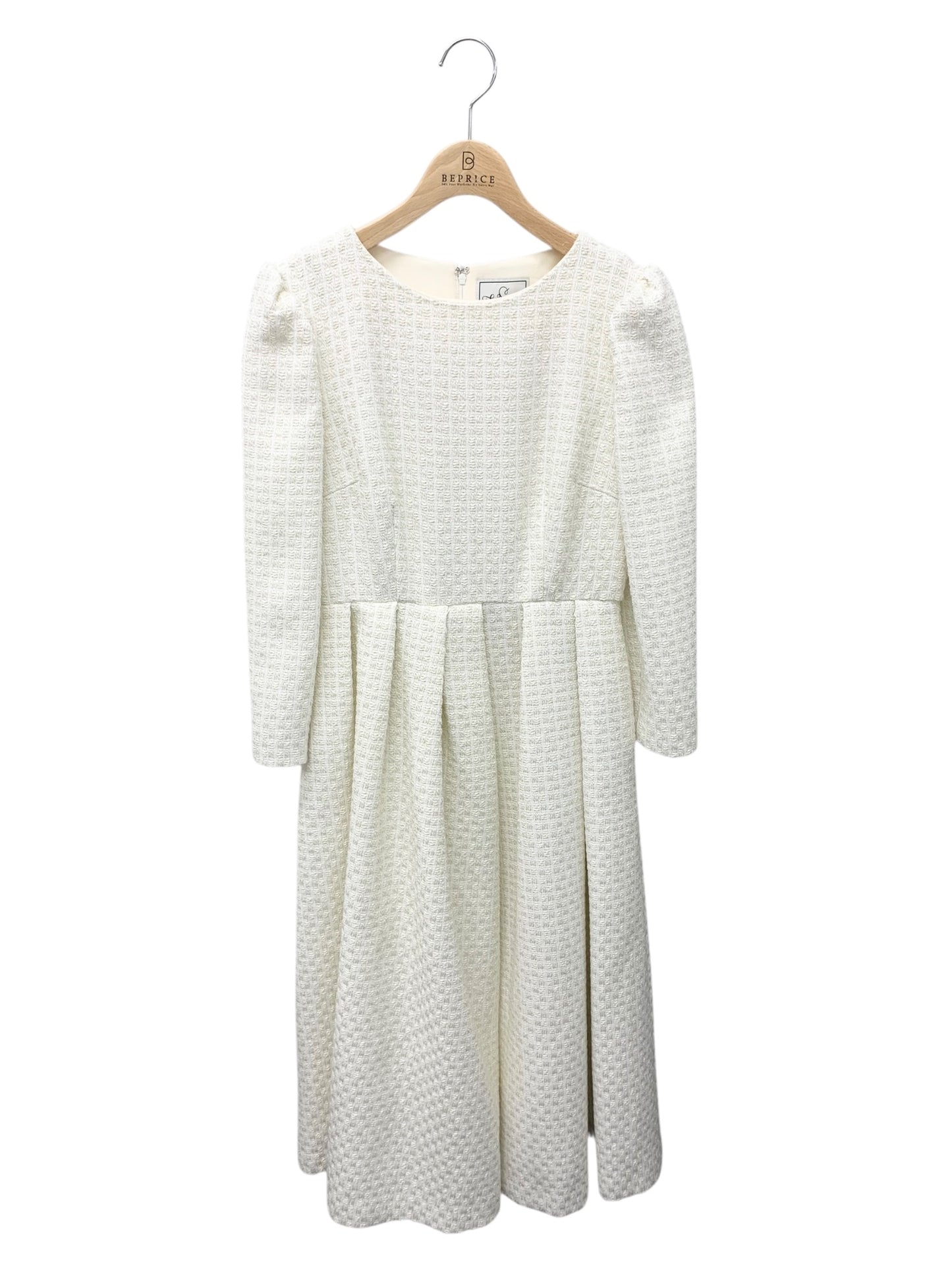 セブンテンバイミホカワヒト 5A504 ワンピース M アイボリー タックフレア ITFZICTJIYEV