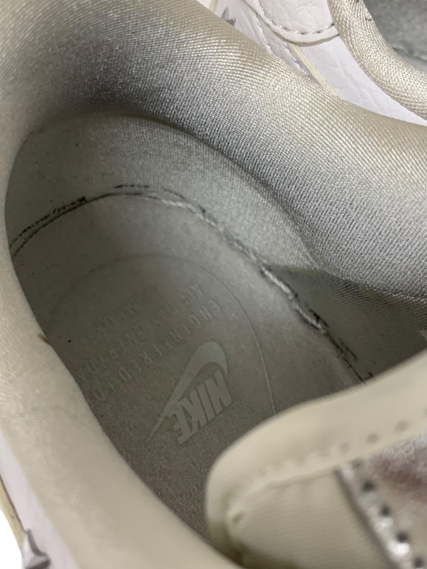 ナイキ Air Force 1 Low Star Studded AR0639-100 スニーカー 23 ホワイト エアフォース1 スター スタッズ IT77LXMLO3U8