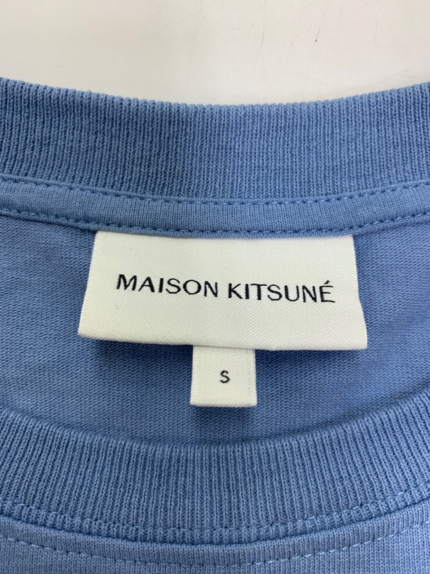メゾンキツネ フォックスヘッド コンフォート Tシャツ MM00127KJ0118 S ブルー ITD6BI0XASPW