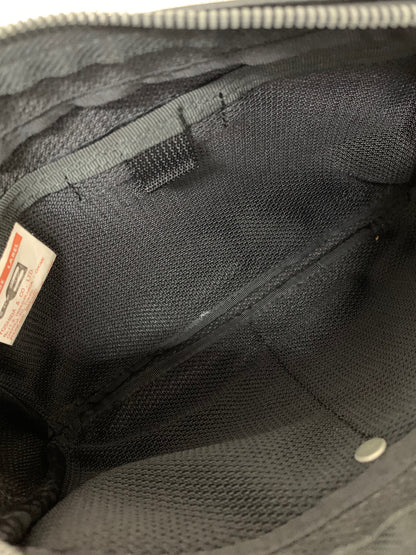 ラゲッジレーベル ショルダーバッグ ブラック 青バッテン ITN53A706K3C