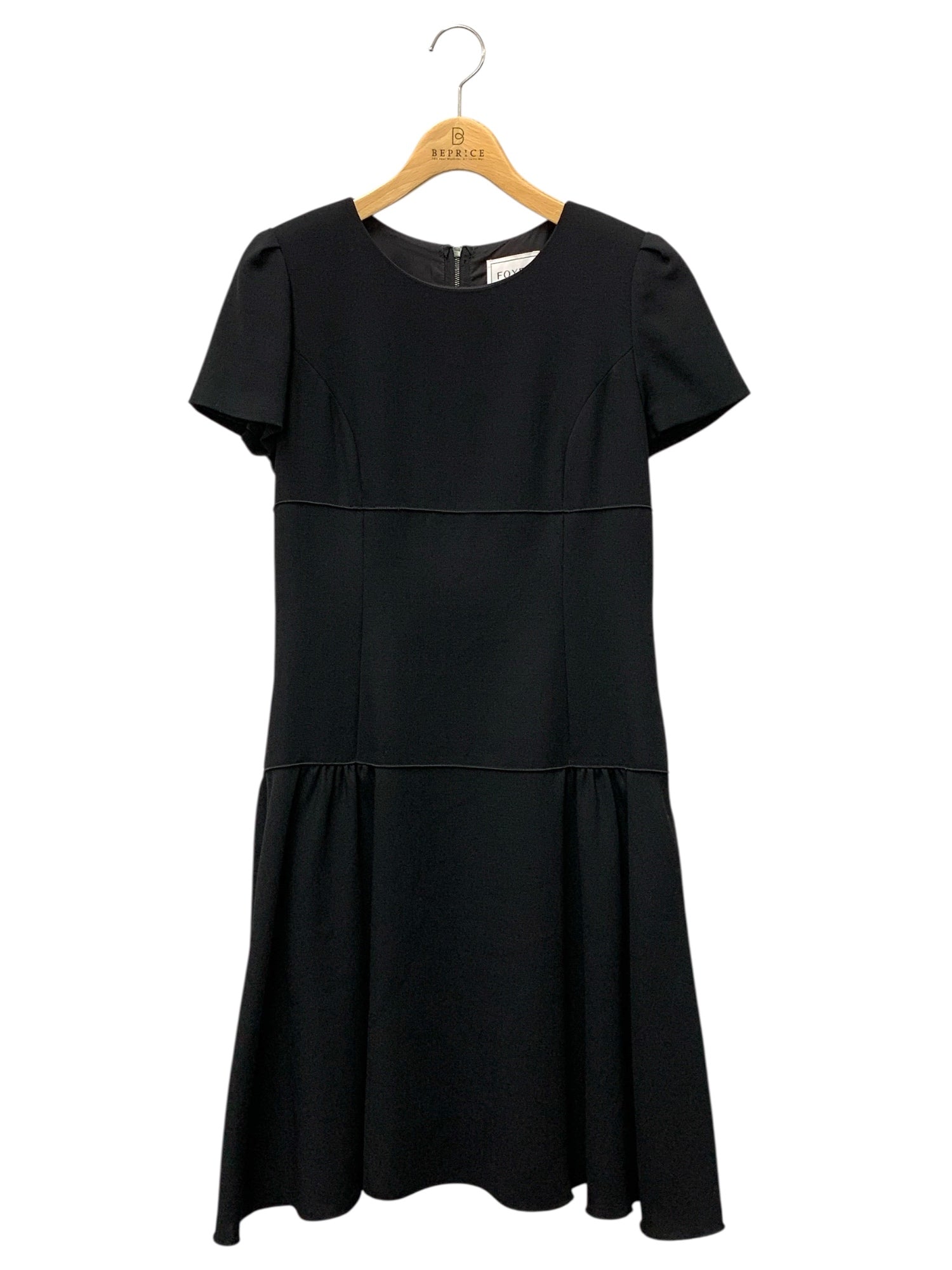 FOXEY (フォクシー)ワンピース通販 | 中古ブランド古着 | ビープライス