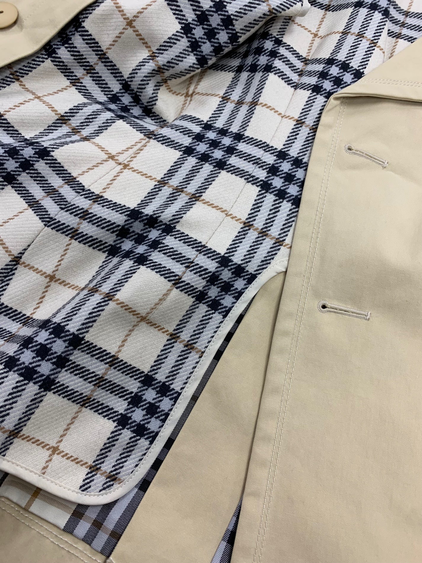 BURBERRY BLUE LABEL ショートトレンチコート FNF49-681-40 ITBILRPCJOJC
