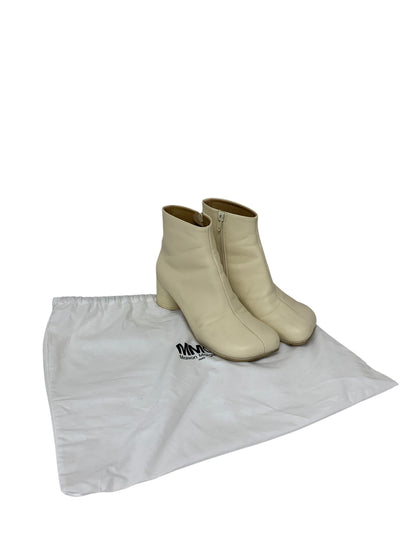 エムエム6メゾンマルジェラ アナトミックアンクルブーツ 36 アイボリー ITSAUV9T89S0 【SALE】