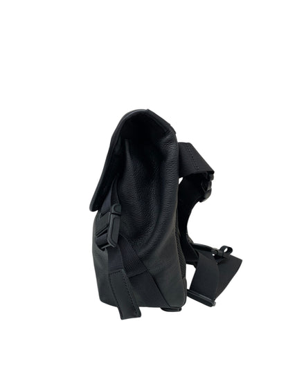 土屋鞄製造所 ザ・シーンズ メッセンジャーバッグ ブラック 牛革 ポリエステル 異素材 トルナット®ファイングレインレザー フィドロック ITMJX7ZFG4LS