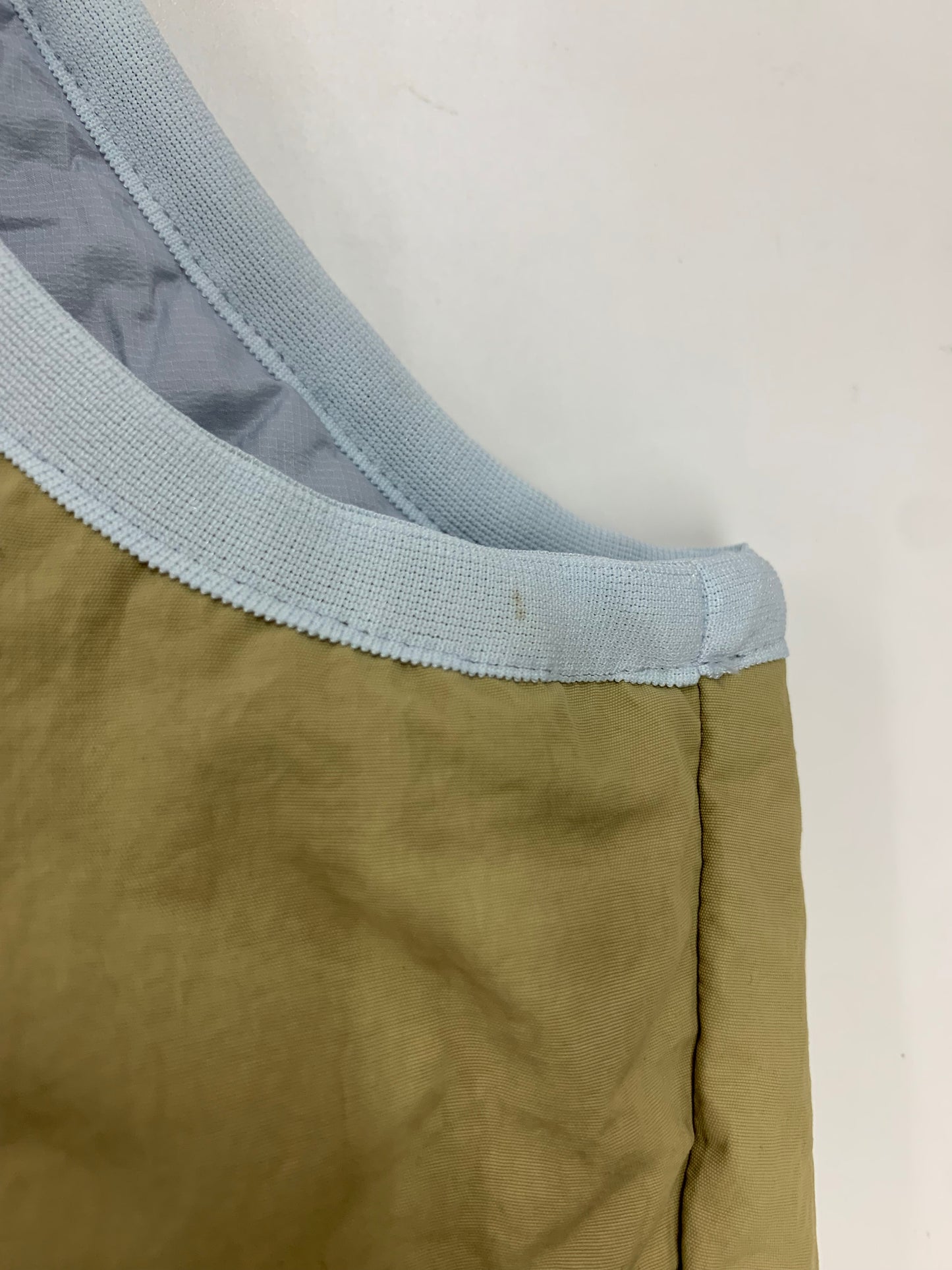 ティー Puff vest TTT-2024-JK11 パフベスト 中綿 ロゴ L ライトブルー ITFRQSSJJB7K