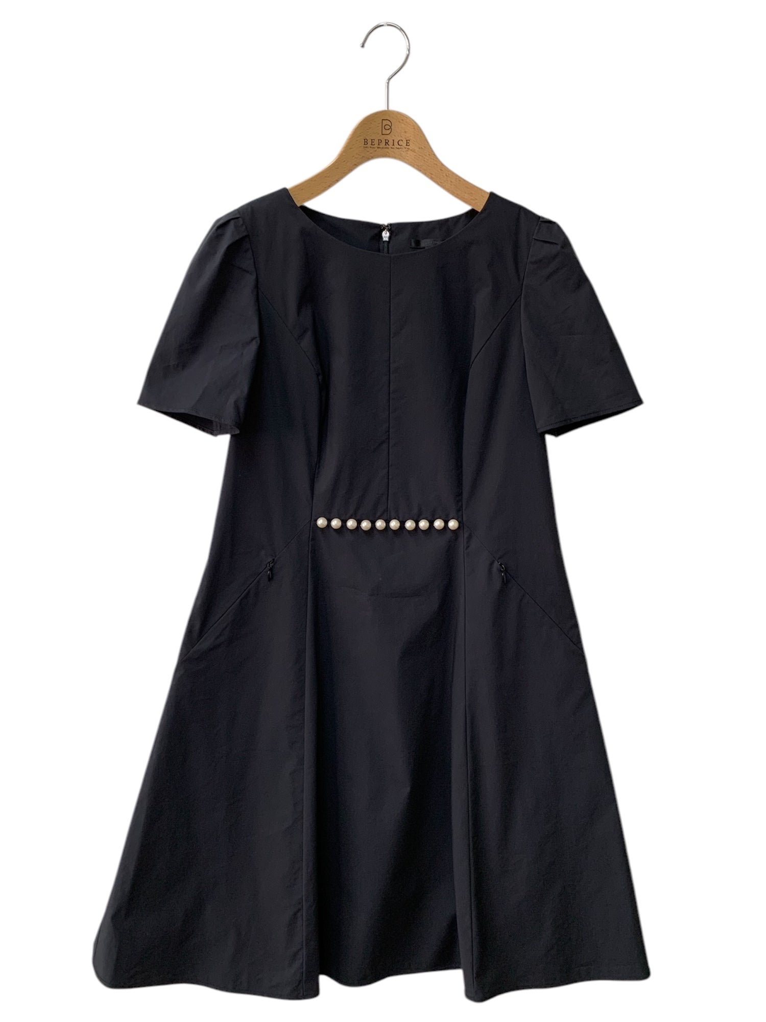 トゥービーシック通販 | 中古ブランド品・古着洋服 | ビー