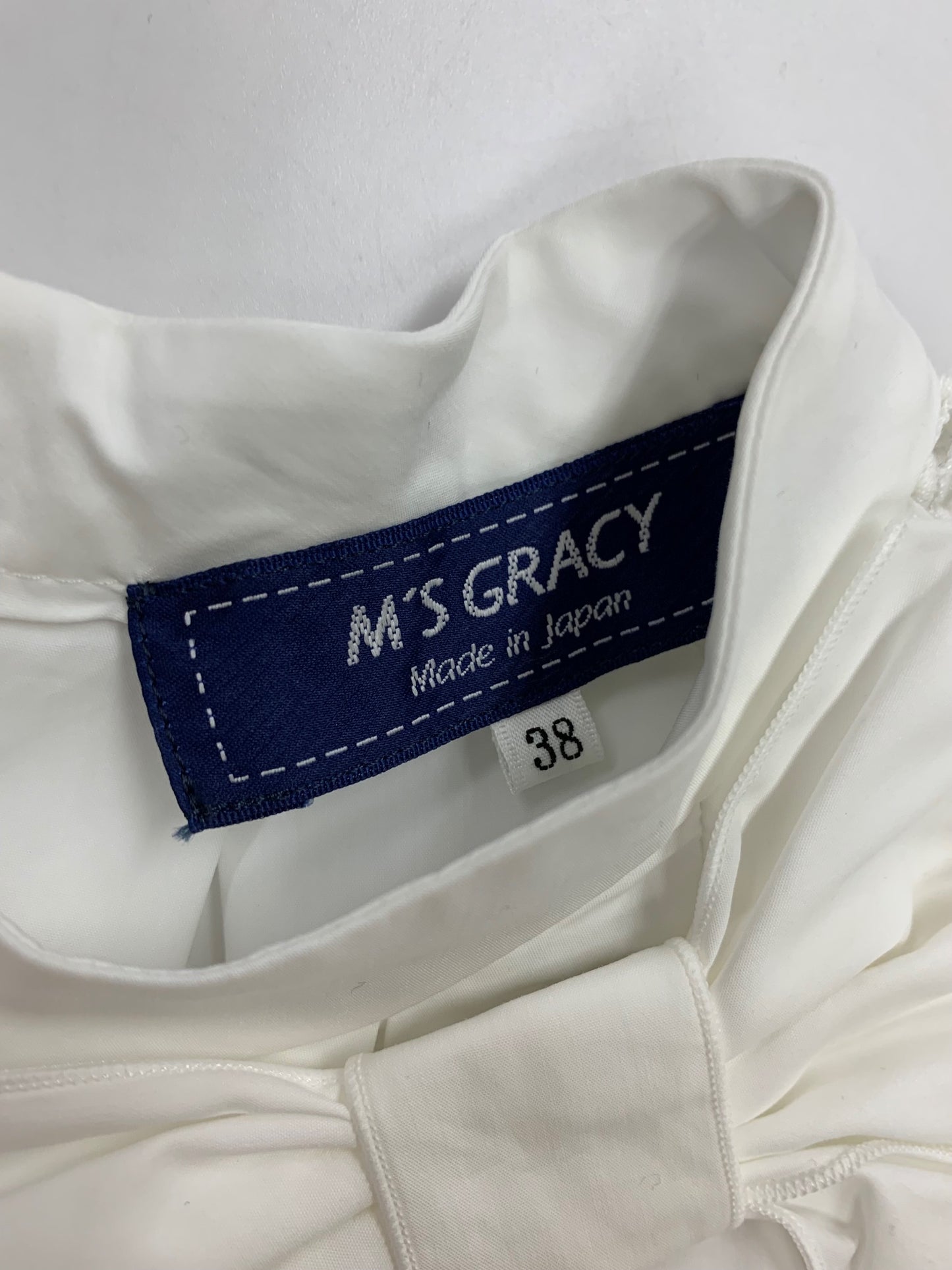 エムズグレイシー 袖レース入りタックブラウス 410113 38 ホワイト 刺繡 IT890X9EM26J