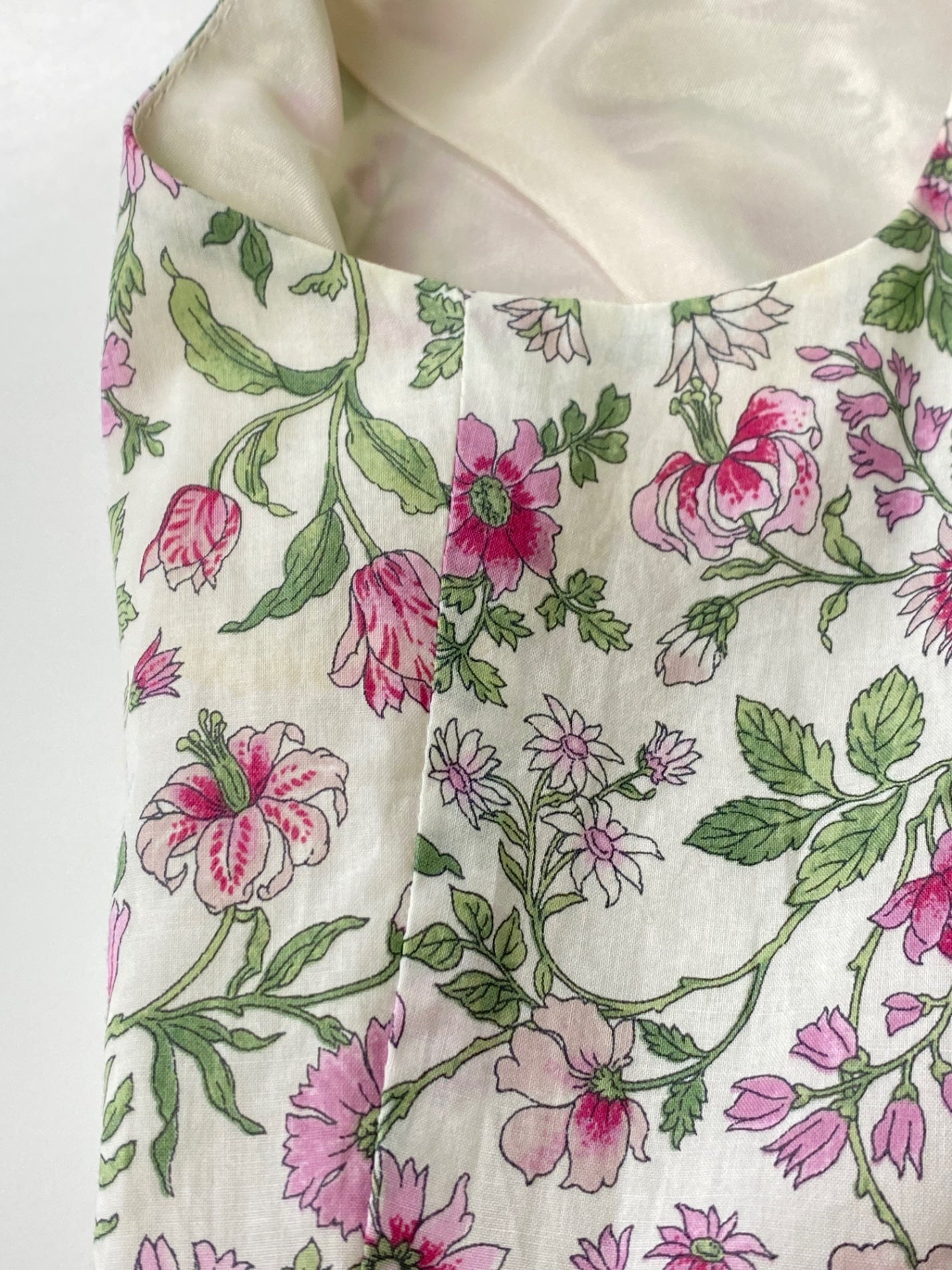 トッカ FLORAL STORY OPTONS0030 ワンピース 0 ホワイト 洗える IT4AWC4I1YMU