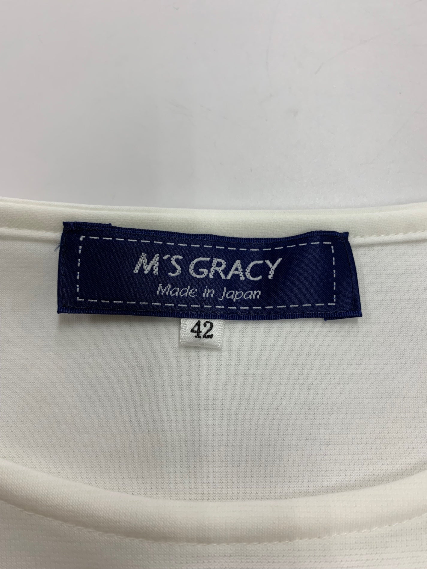 エムズグレイシー 515334 トップス 42 ホワイト リボン ギャザー カタログ掲載品 IT4IYZFLCKJ0