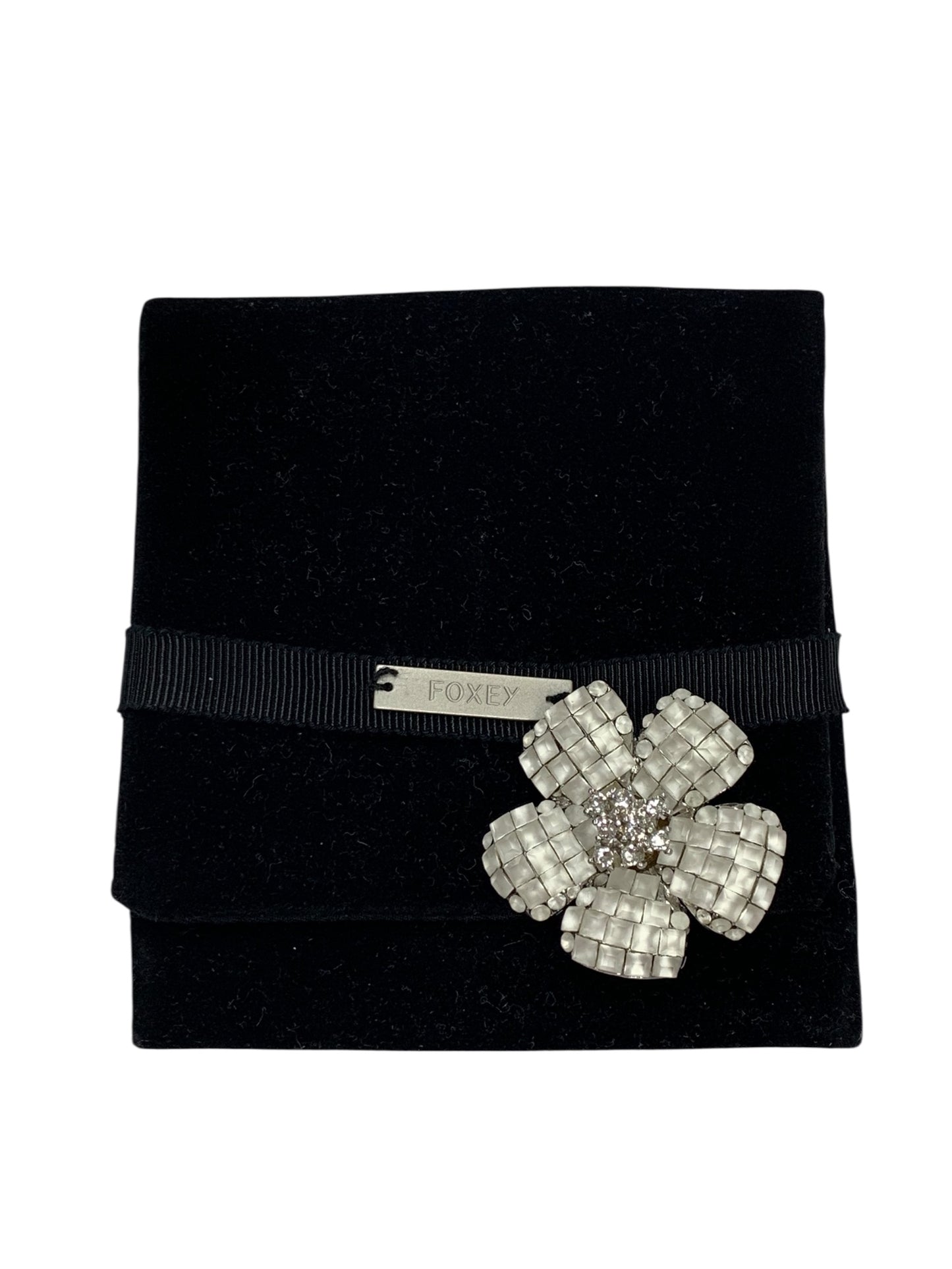 フォクシーブティック FlowerBrooch  ブローチ ホワイト フラワーモチーフ IT4D3PN5ZCH9