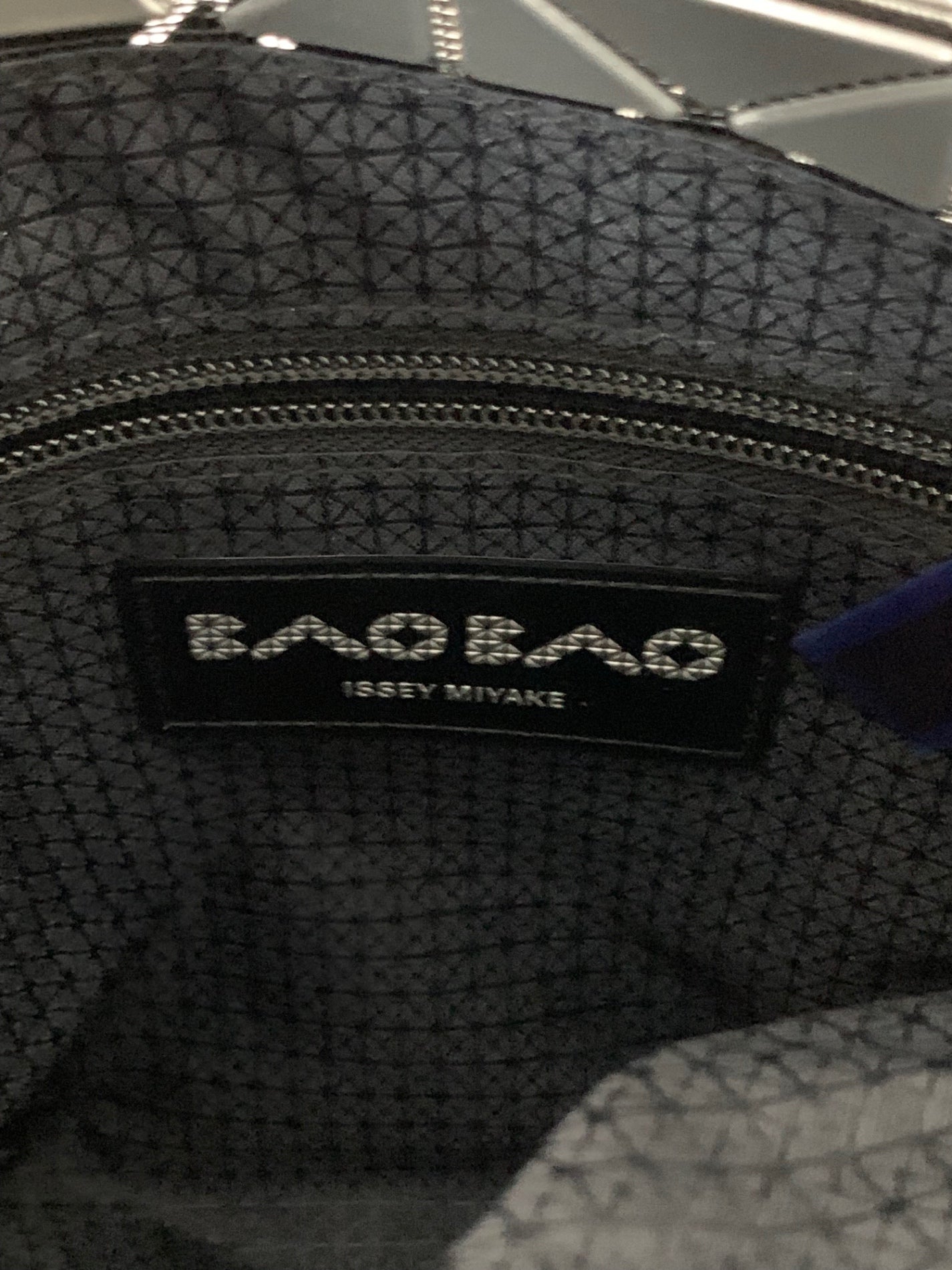 バオバオイッセイミヤケ WRING リング BB43AG531 ショルダーバッグ シルバー 巾着型 ITTWMOI26R40