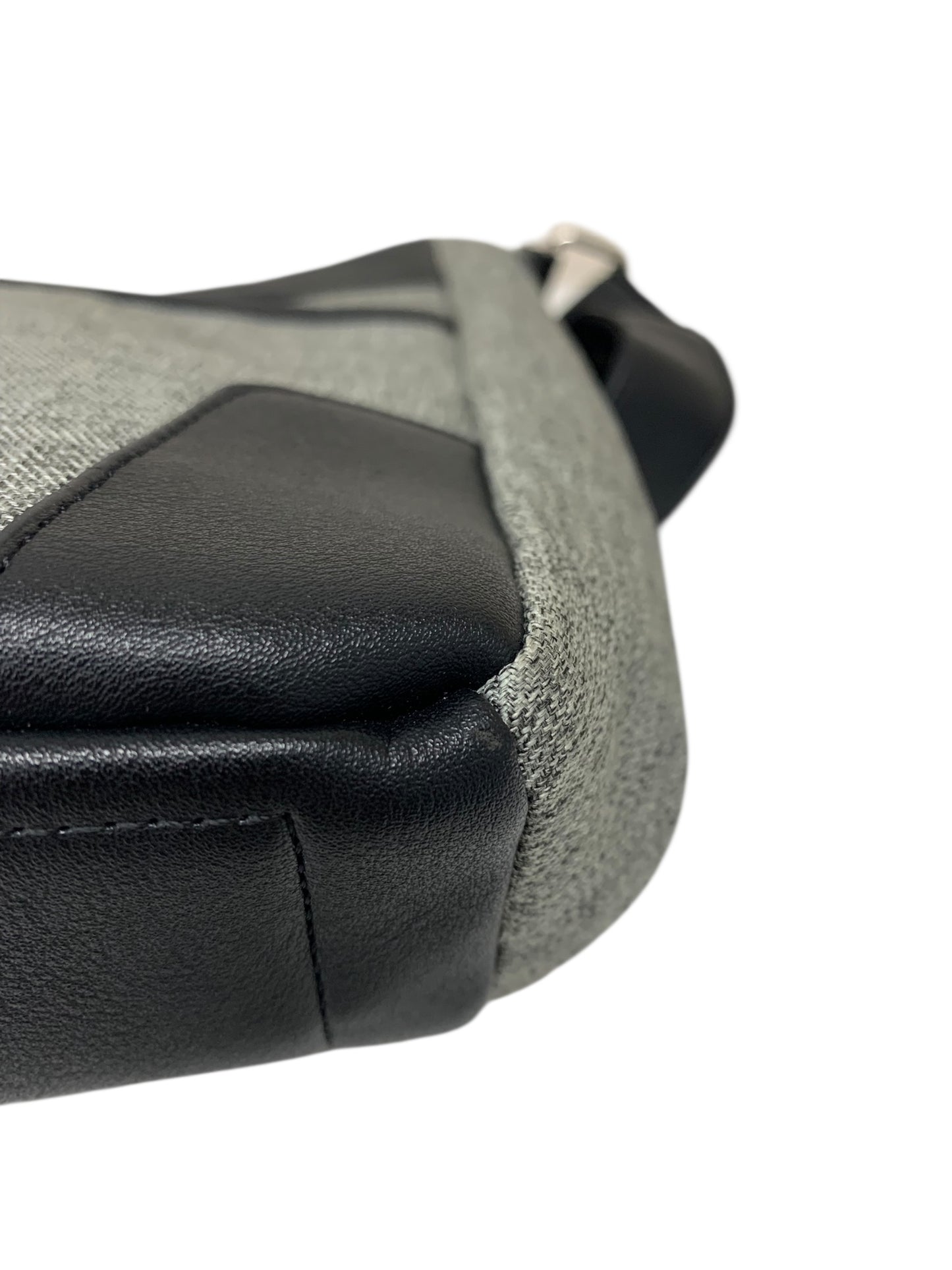 ニコル オデッセイ NI263 ショルダーバッグ グレー IT1PEX7T55UY