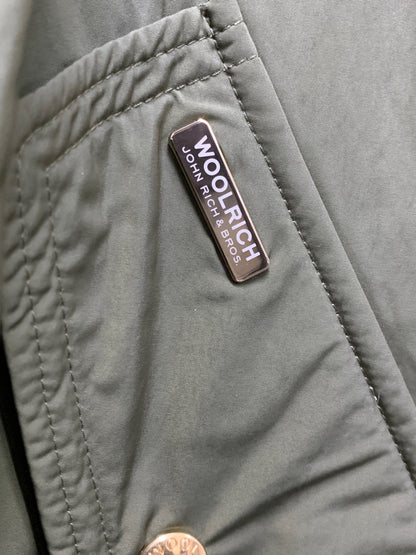 ウールリッチ ANORAK ドルマンスリーブ ケープ型 ナイロンジャケット XL MILITARY GREEN Shape Memory ITPNKFH9I62U