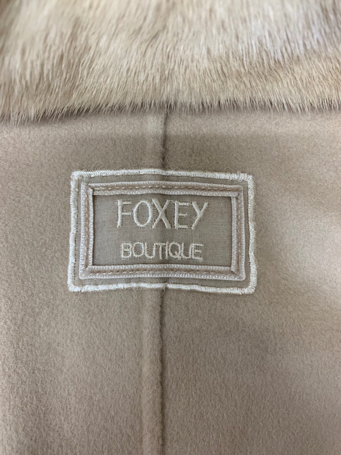 フォクシーブティック Fur Vest Gray Pearl 34923 ジャケット 40 ベージュ ミンクファー リバーシブル ITMBIZ8FN408
