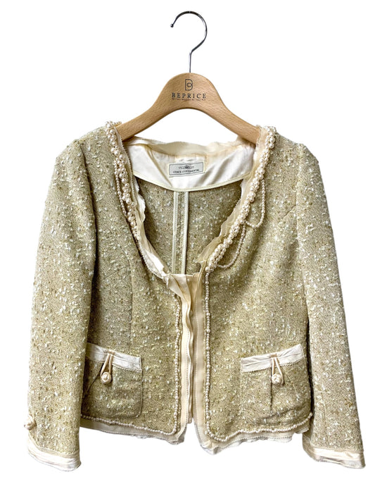 グレースコンチネンタル 04117901-3 ジャケット  36 ベージュ ノーカラー ツイード パール ラメ フリル ITLTUYD0X2BG 【SALE】