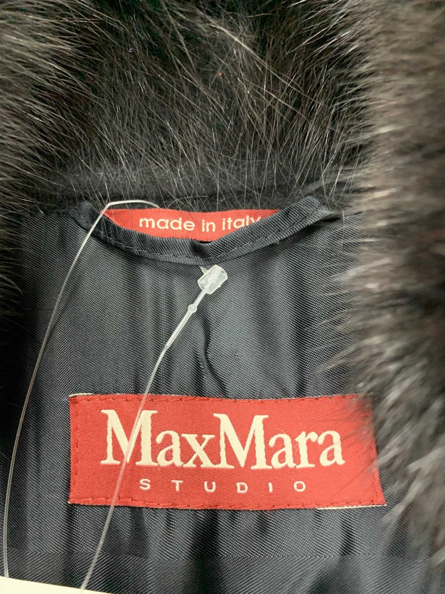 マックスマーラステュディオ 60861023000 コート 36 ブラック タック フレア ウール リアルファー ITL14VM7SEW8 【SALE】