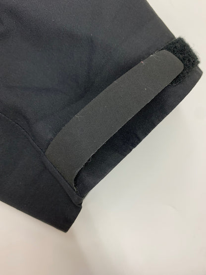 アークリテクス Beta Jacket M X000007726 S ブラック 裾：アジャスタブルドローコード/袖口：Velcroアジャスター ITPP6P4HU7B8