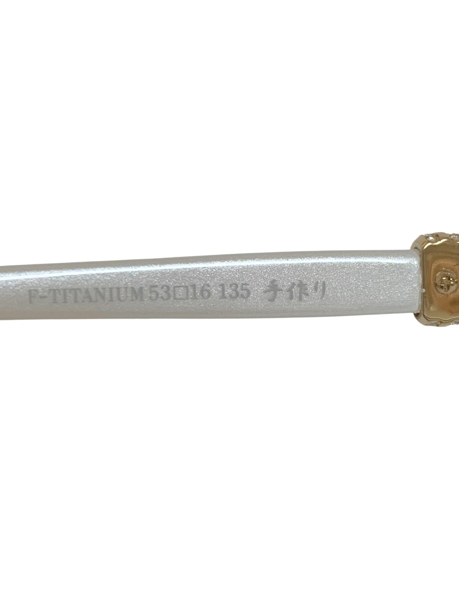 中村勘三郎 KN-2671 メガネ ゴールド/ホワイトラメ シープホーン スワロフスキー リムレス ITEK5LYHCXIK 中村勘三郎 KN-2671 メガネ ゴールド/ホワイトラメ シープホーン