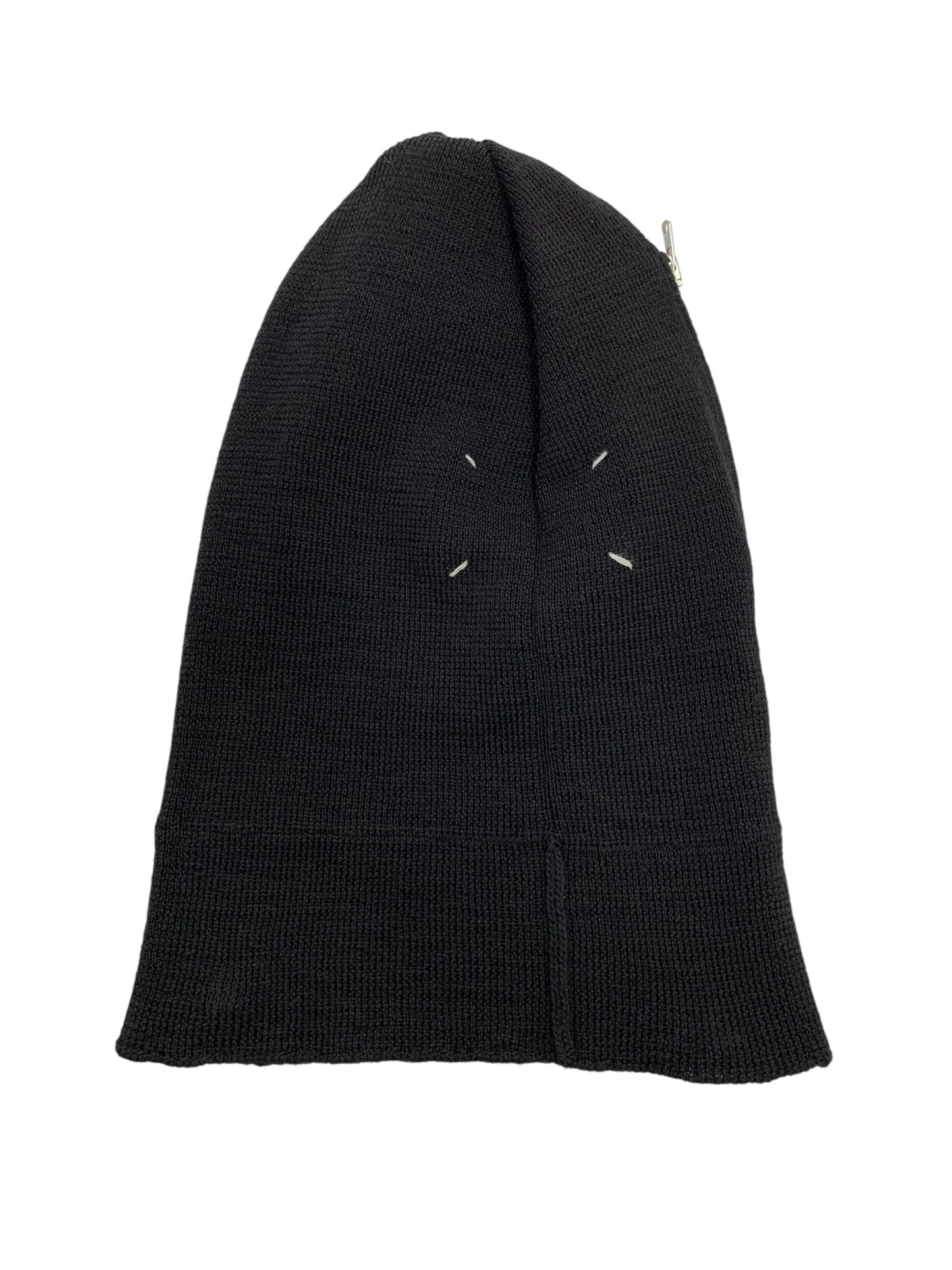 マルタンマルジェラ MOD.30 ニット帽子 ブラック ジップ付き ITEJ5JD21MV4