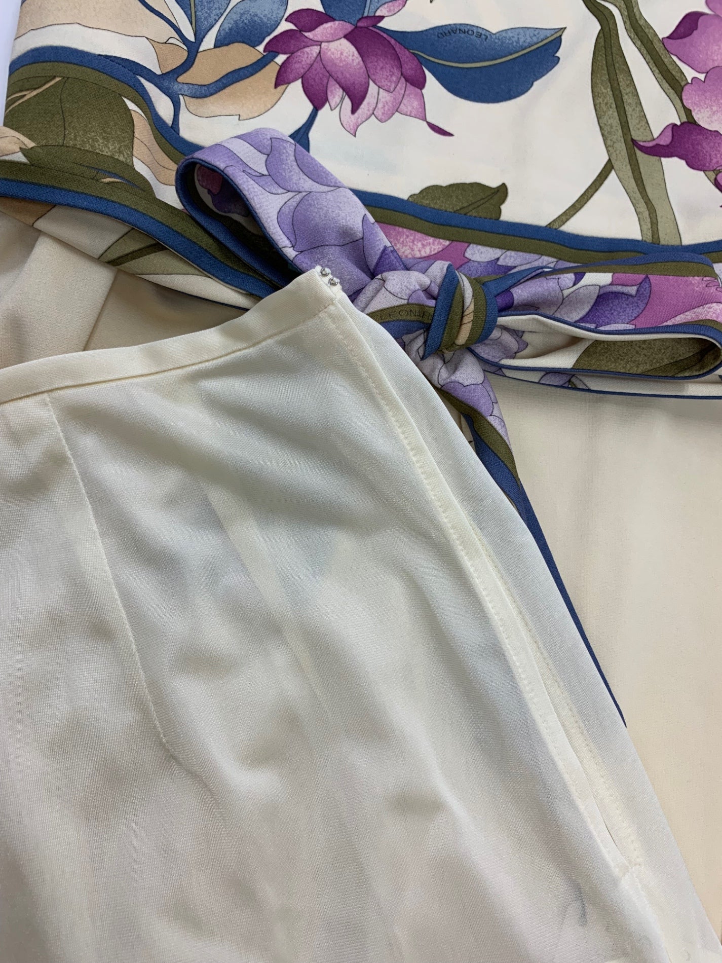 レオナールファッション 0160520 ワンピース M ベージュ アイリス ITGJL5LHOCDA 【SALE】