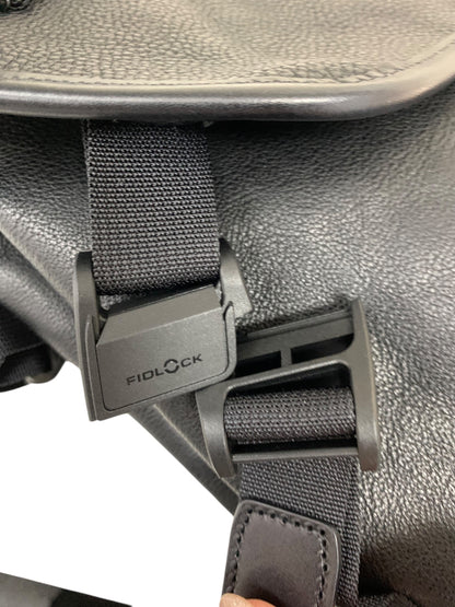 土屋鞄製造所 ザ・シーンズ メッセンジャーバッグ ブラック 牛革 ポリエステル 異素材 トルナット®ファイングレインレザー フィドロック ITMJX7ZFG4LS