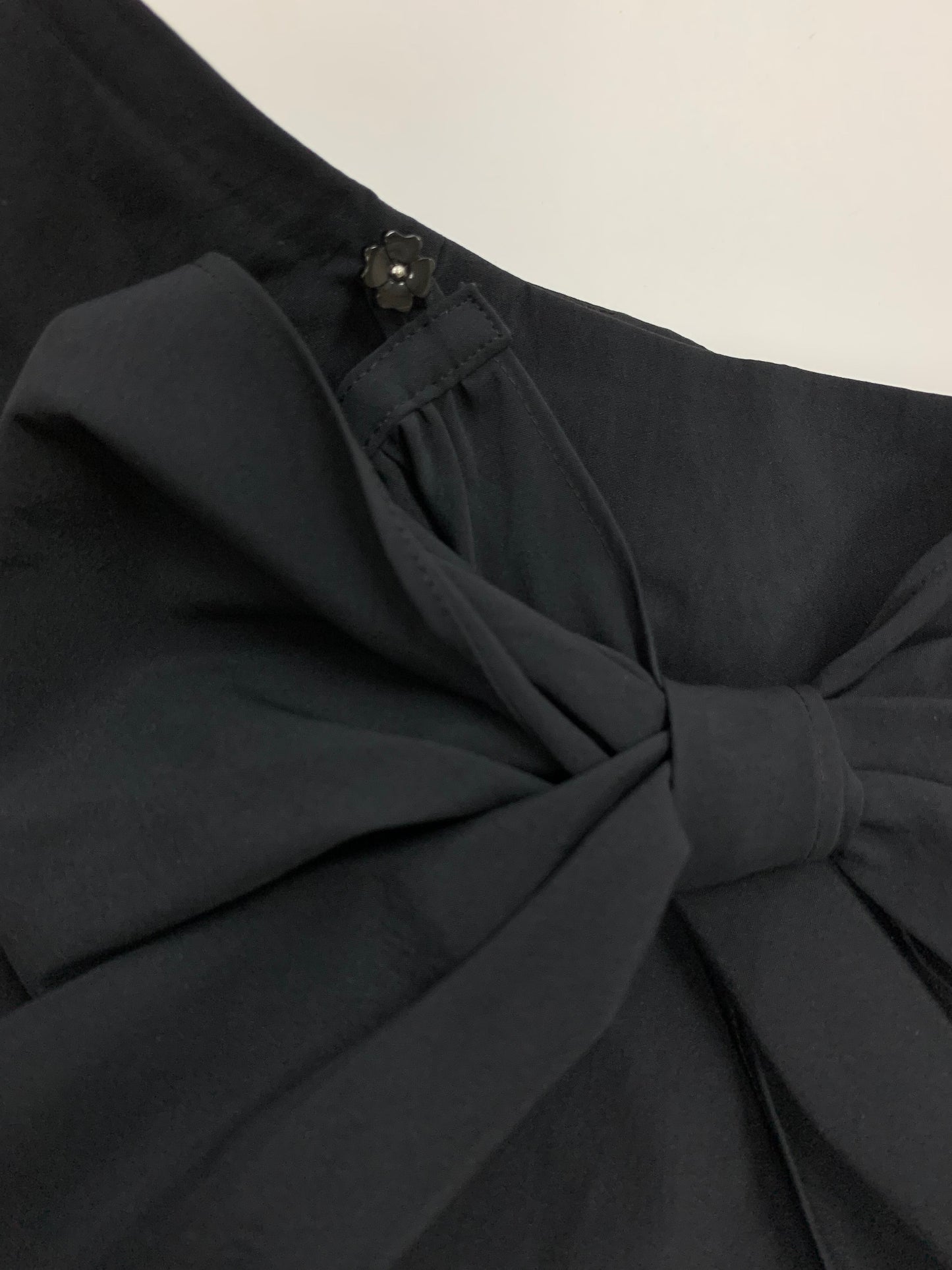 エムズグレイシー 727323 スカート 38 ブラック フレア カメリアボタン IT1A76RC4QW4