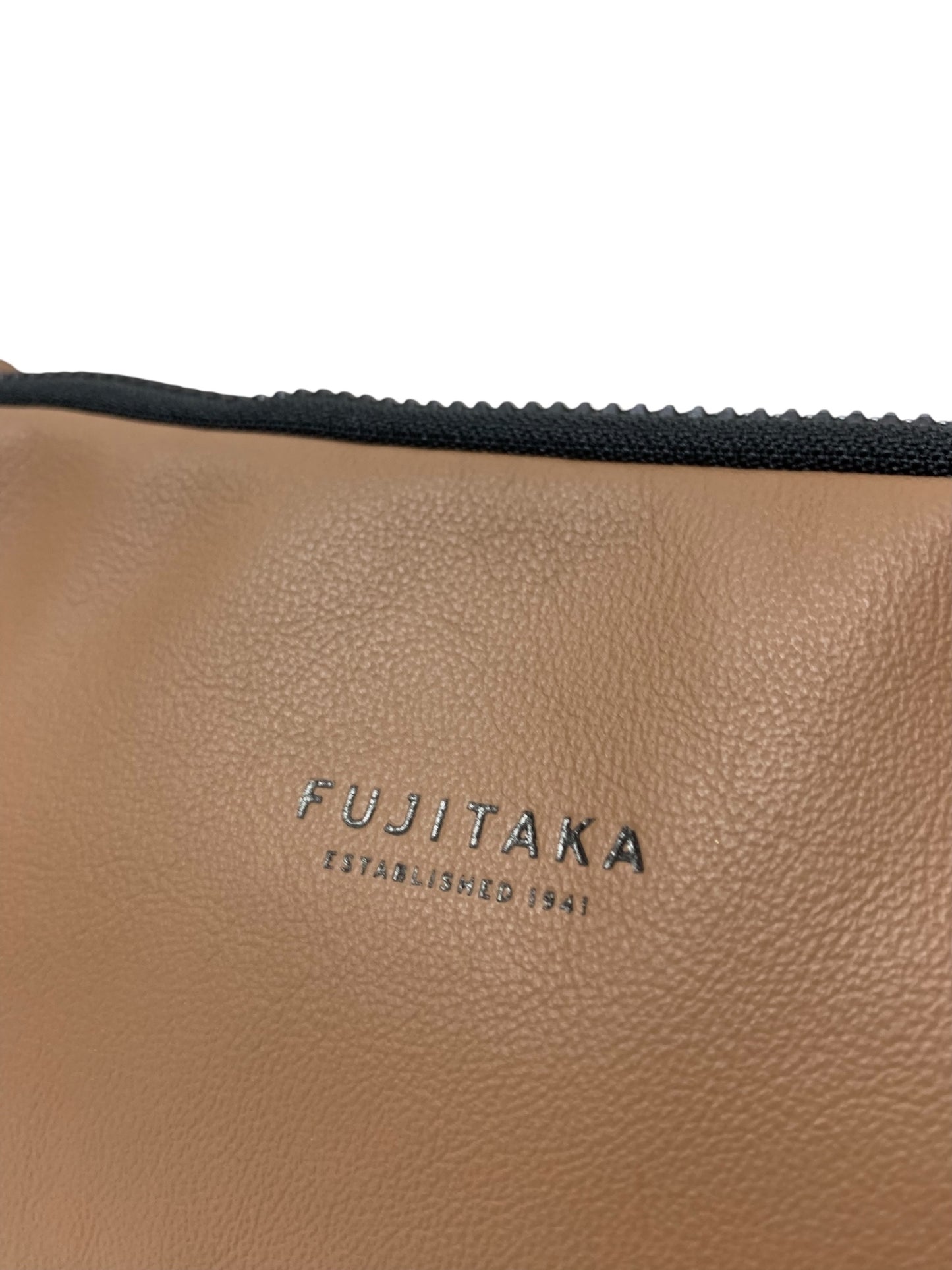 フジタカ LOCUS 672106 ショルダーバッグ ブラウン LWGゴールドランク認定スムースレザー ITCVUBPMG5BA 【SALE】