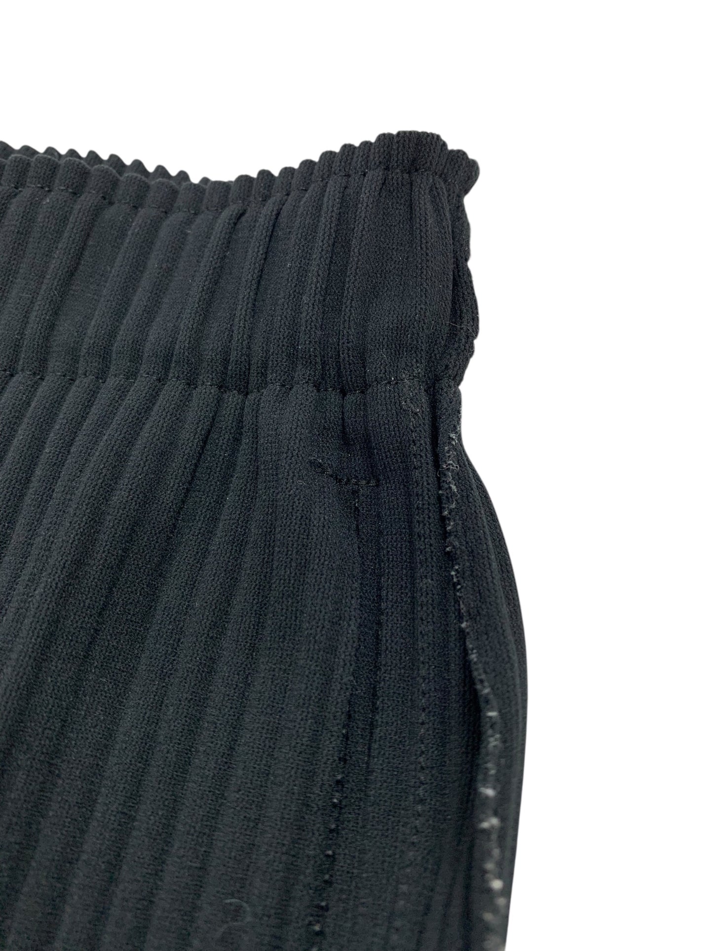 ミーイッセイミヤケ ファインニット  MI24KF201 ブラック プリーツ ITYHPJUINS8G 【SALE】