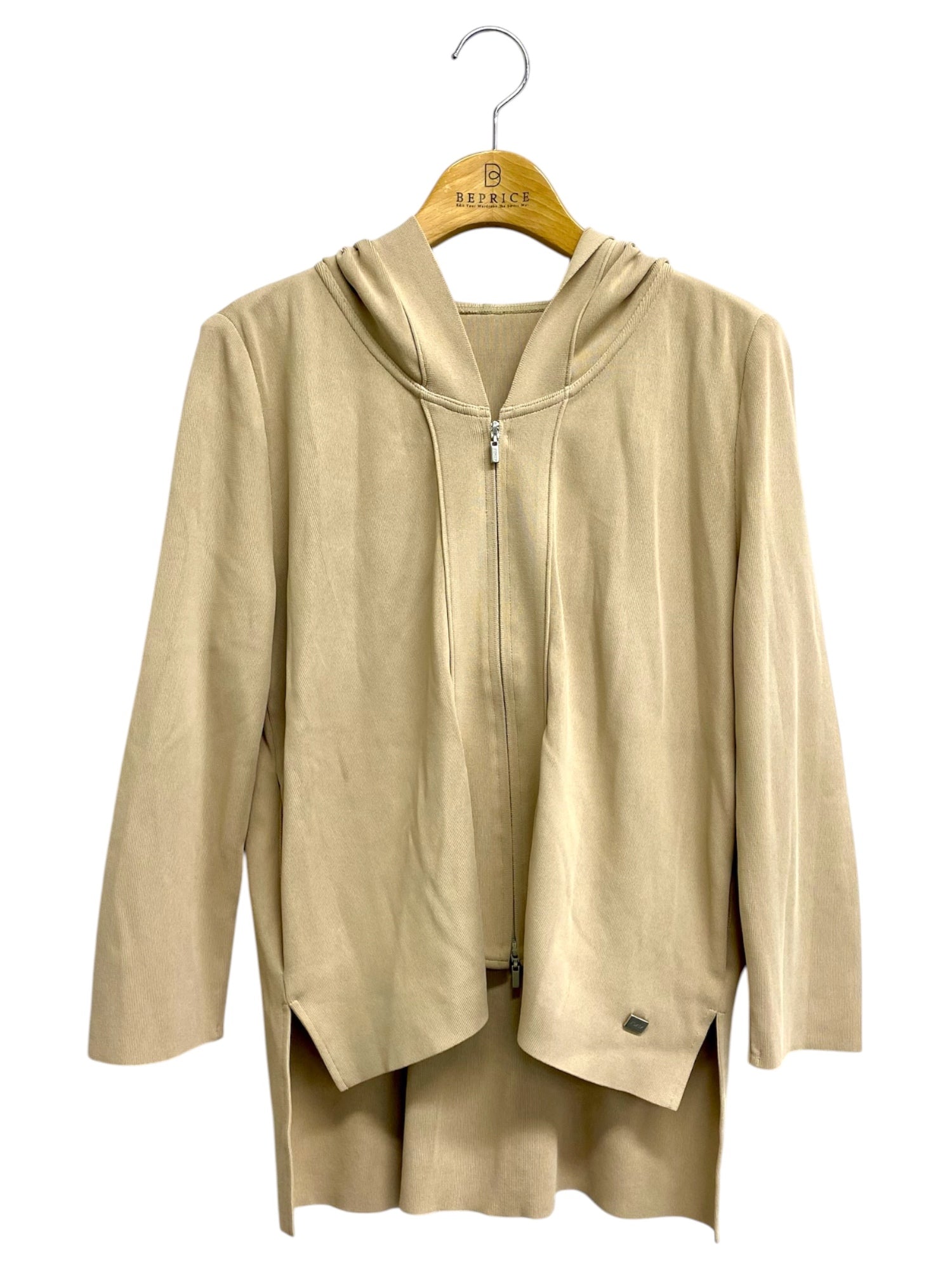 美品✨FOXEY 24年近年モデル フード付きカーディガン ALIGN パーカー FOXEY (フォクシー)通販 | 中古ブランド洋服 | ビープライス